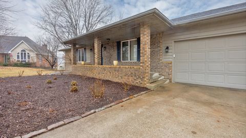 Tiny photo for 2838 Saint Andrews Court, El Paso, IL 61738 (MLS # 12583069)