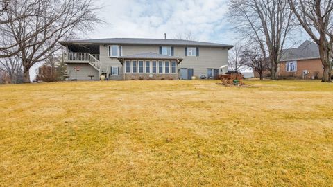Tiny photo for 2838 Saint Andrews Court, El Paso, IL 61738 (MLS # 12583069)