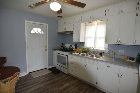 Tiny photo for 426 Brown Street, Wauconda, IL 60084 (MLS # 12637007)