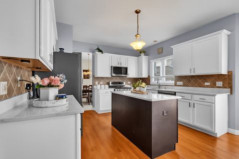 Tiny photo for 240 HEARTHSTONE Drive, Bartlett, IL 60103 (MLS # 12454845)