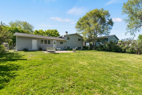 Tiny photo for 945 Nottingham Lane, Crystal Lake, IL 60014 (MLS # 12646670)