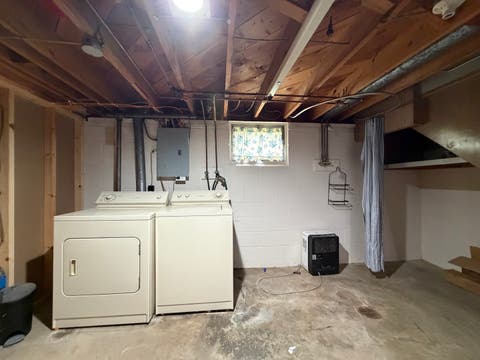 Tiny photo for 3036 Tower Road, Clinton, IA 52732 (MLS # 12700044)