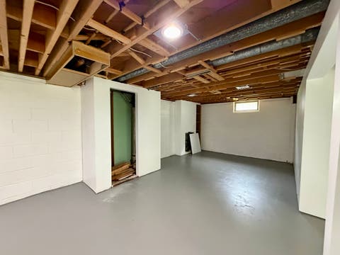 Tiny photo for 3036 Tower Road, Clinton, IA 52732 (MLS # 12700044)