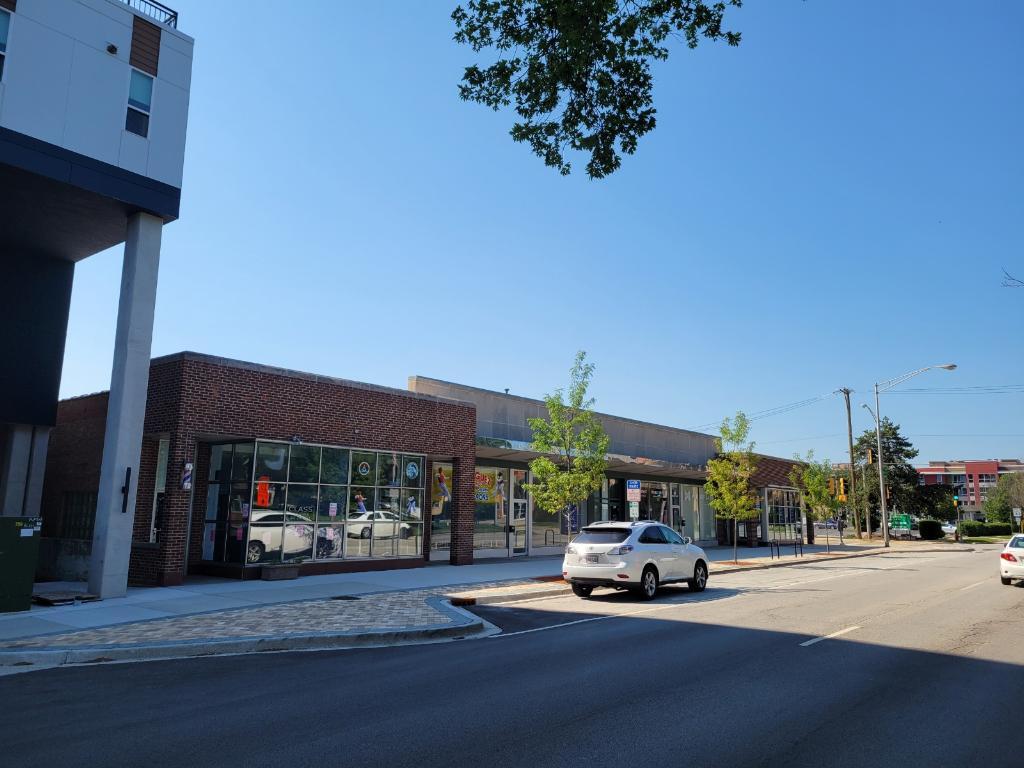 669-685 Graceland Avenue