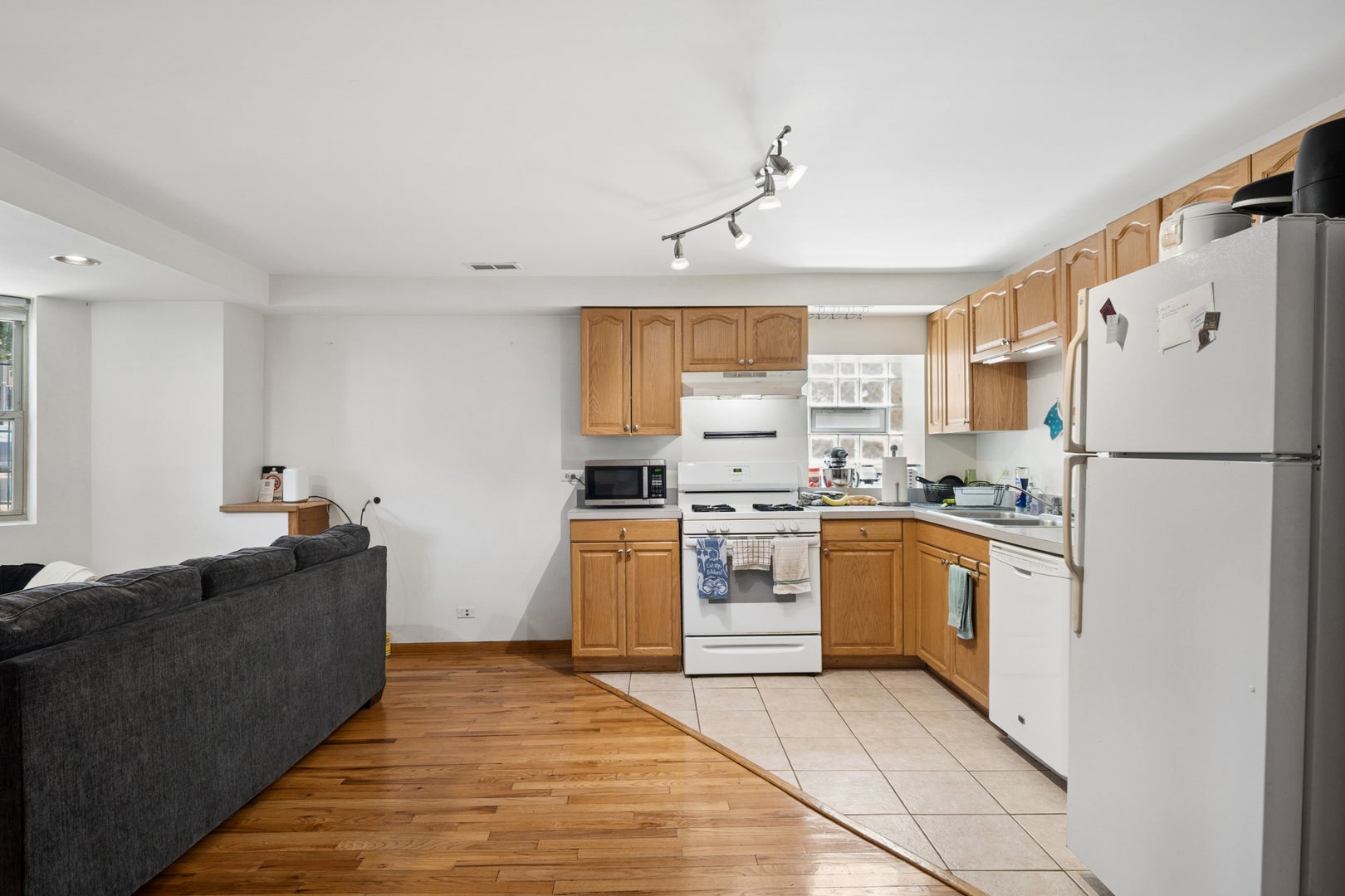 1236 N Marion Court Garden
