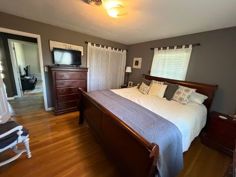 Tiny photo for 312 W Washington Street, Farina, IL 62838 (MLS # 12646717)