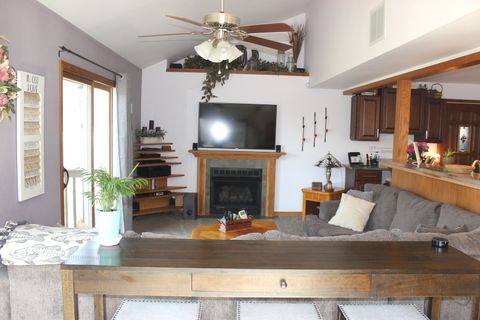 Tiny photo for 13528 LAVERGNE Avenue, Crestwood, IL 60418 (MLS # 12598554)