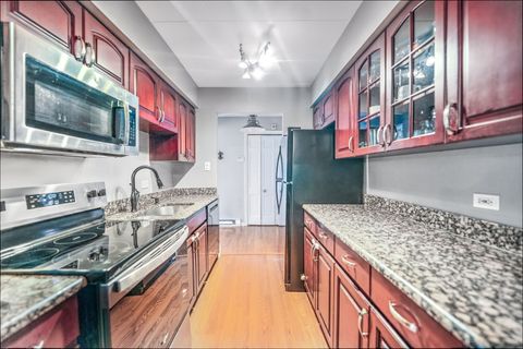 Tiny photo for 10411 S Komensky Avenue #101B, Oak Lawn, IL 60453 (MLS # 12595227)