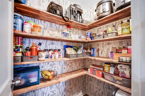 Tiny photo for 10411 S Komensky Avenue #101B, Oak Lawn, IL 60453 (MLS # 12595227)