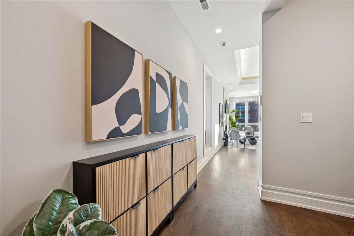 1448 W Chestnut Street 3