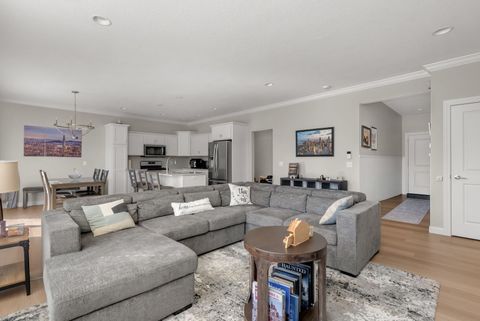Tiny photo for 3911 Orchard Drive #3911, Bettendorf, IA 52722 (MLS # 12603200)