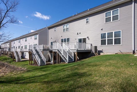 Tiny photo for 3911 Orchard Drive #3911, Bettendorf, IA 52722 (MLS # 12603200)