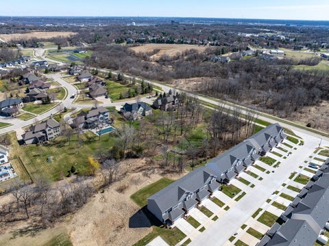 Tiny photo for 3911 Orchard Drive #3911, Bettendorf, IA 52722 (MLS # 12603200)