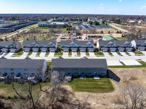Tiny photo for 3911 Orchard Drive #3911, Bettendorf, IA 52722 (MLS # 12603200)