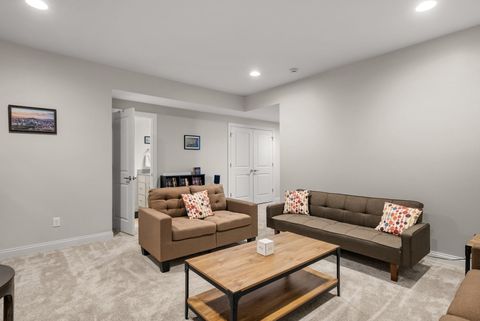 Tiny photo for 3911 Orchard Drive #3911, Bettendorf, IA 52722 (MLS # 12603200)