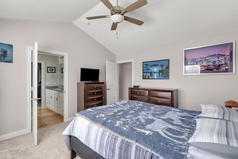 Tiny photo for 3911 Orchard Drive #3911, Bettendorf, IA 52722 (MLS # 12603200)