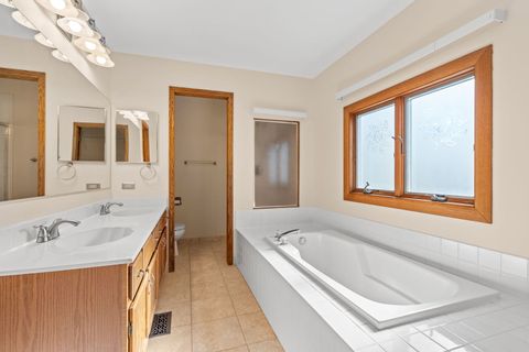 Tiny photo for West Dundee, IL 60118 (MLS # 12498263)