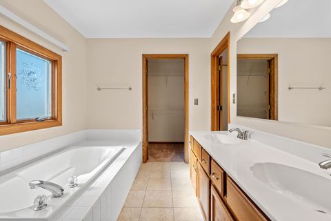 Tiny photo for West Dundee, IL 60118 (MLS # 12498263)