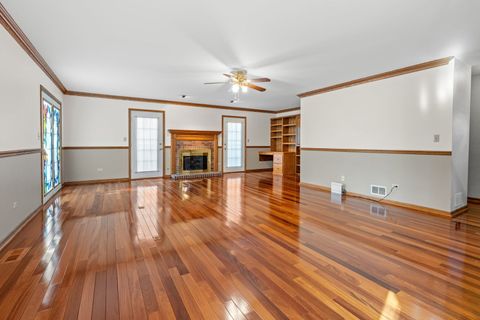 Tiny photo for West Dundee, IL 60118 (MLS # 12498263)