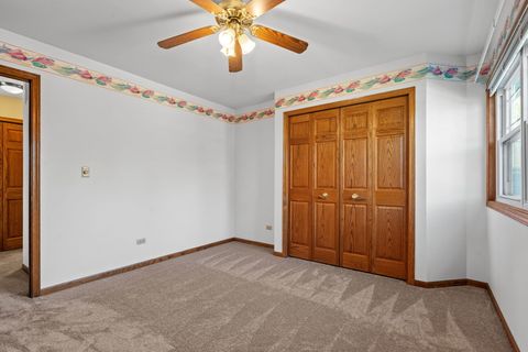 Tiny photo for West Dundee, IL 60118 (MLS # 12498263)