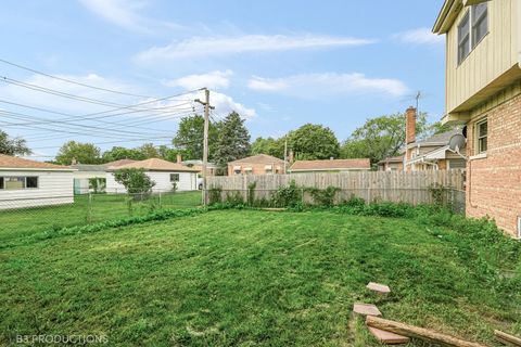 A home in Oak Lawn