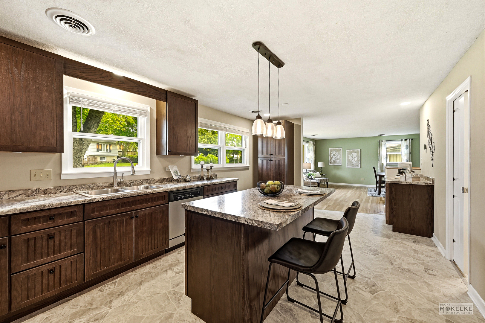 308 N Brookshore Drive