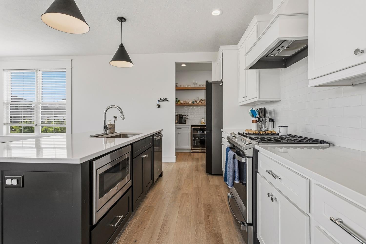 1214 Briarwood Lane
