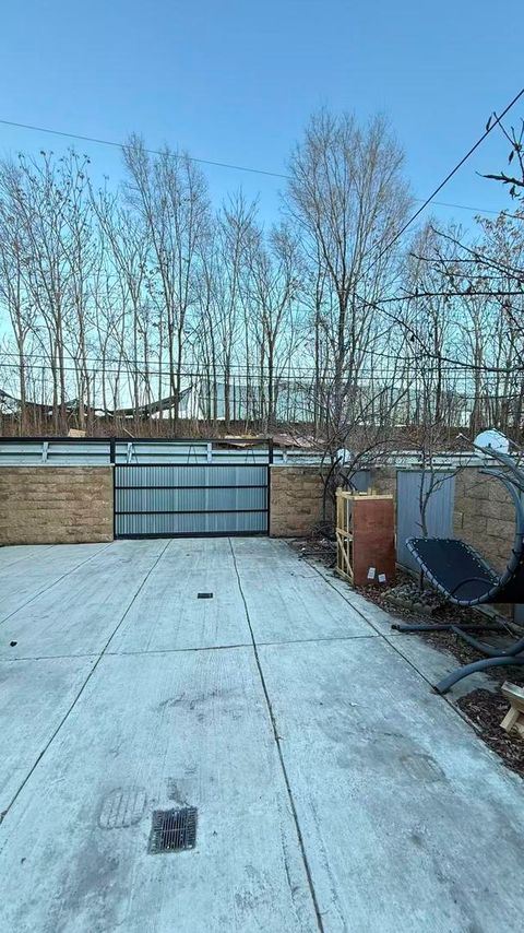 Tiny photo for 3017 S Canal Street, Chicago, IL 60616 (MLS # 12546186)