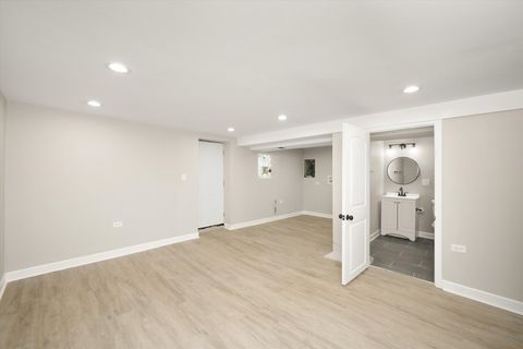 Tiny photo for 9225 S SAGINAW Avenue, Chicago, IL 60617 (MLS # 12385368)
