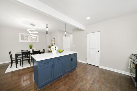 Tiny photo for 9225 S SAGINAW Avenue, Chicago, IL 60617 (MLS # 12385368)