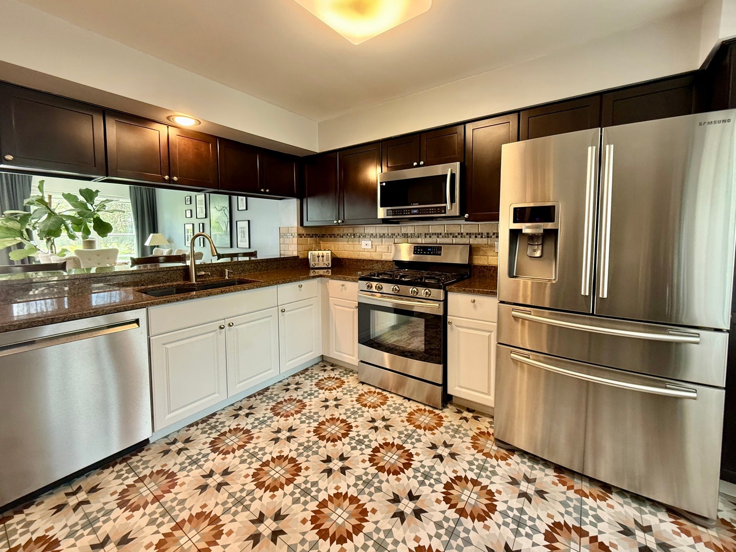 259 Doral Court 6