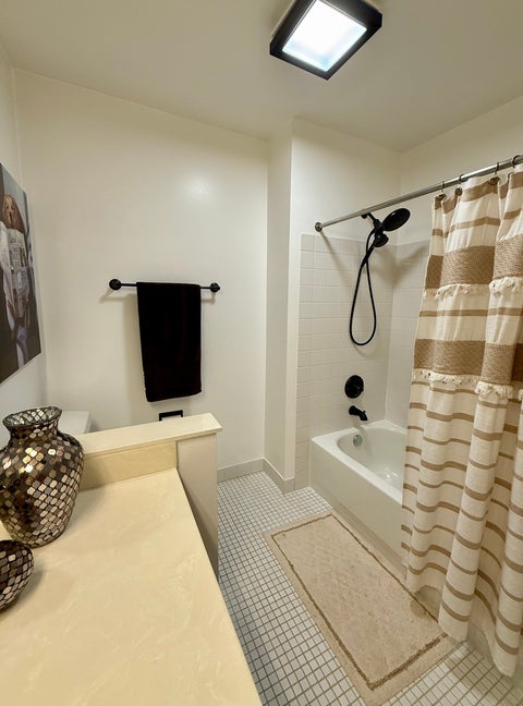 Tiny photo for 259 Doral Court #6, Elk Grove Village, IL 60007 (MLS # 12726186)
