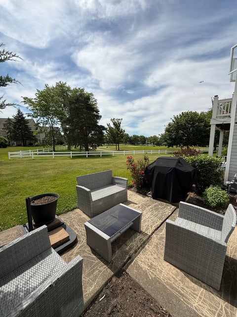 Tiny photo for 259 Doral Court #6, Elk Grove Village, IL 60007 (MLS # 12726186)
