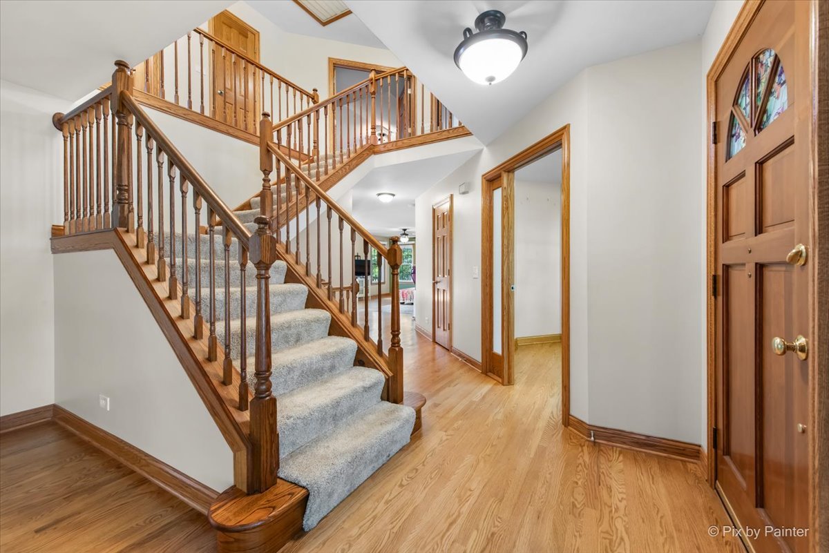 906 Ridgewood Drive