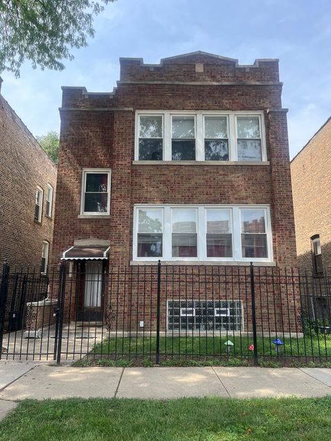 912 N Leclaire Avenue Chicago IL 60651
