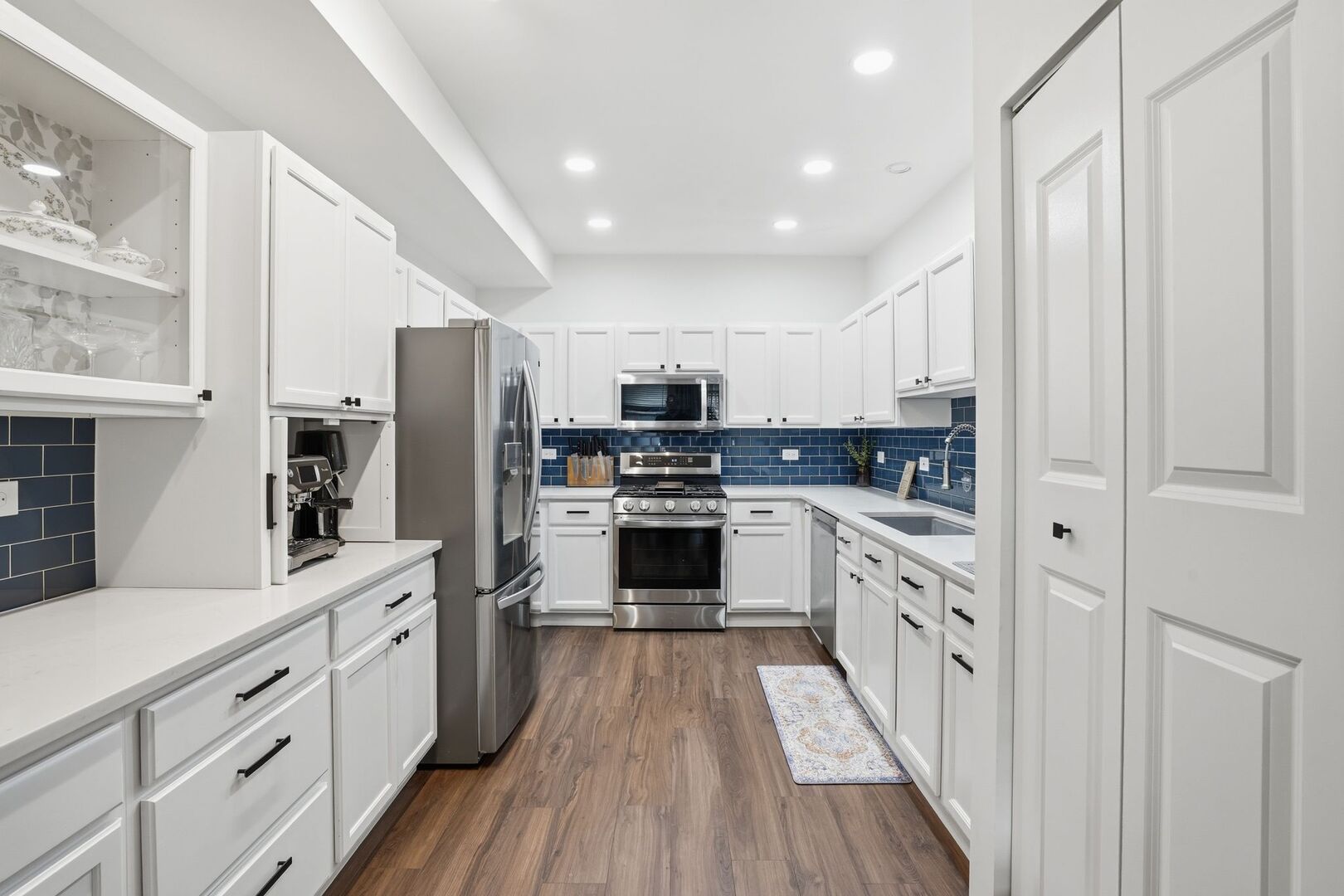 2103 Glacier Court