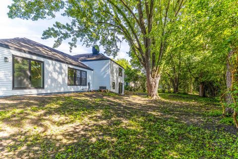 Tiny photo for 1482 Pebblestone Cove, Wheaton, IL 60189 (MLS # 12691575)