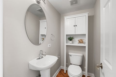 Tiny photo for 3250 N Lincoln Avenue #C, Chicago, IL 60657 (MLS # 12737395)