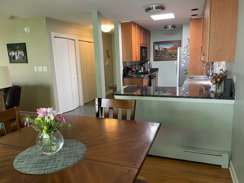 Tiny photo for 1414 Elmwood Avenue #3F, Evanston, IL 60201 (MLS # 12554467)