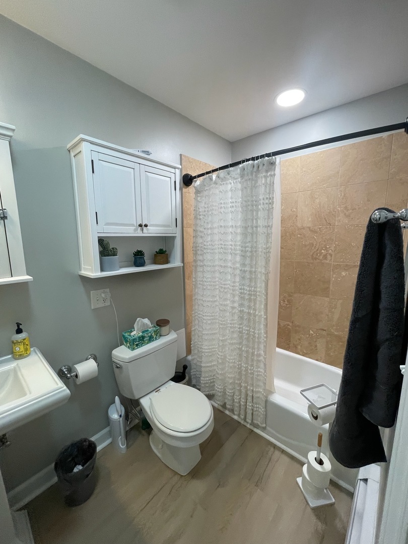 1414 Elmwood Avenue 3F