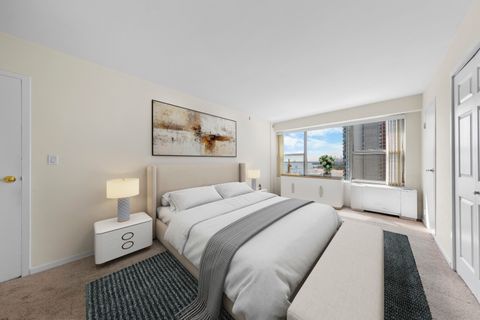Tiny photo for 6157 N Sheridan Road #19G, Chicago, IL 60660 (MLS # 12454702)