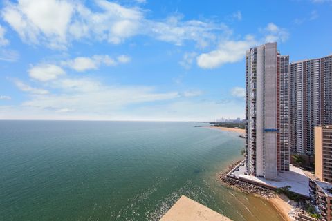 Tiny photo for 6157 N Sheridan Road #19G, Chicago, IL 60660 (MLS # 12454702)