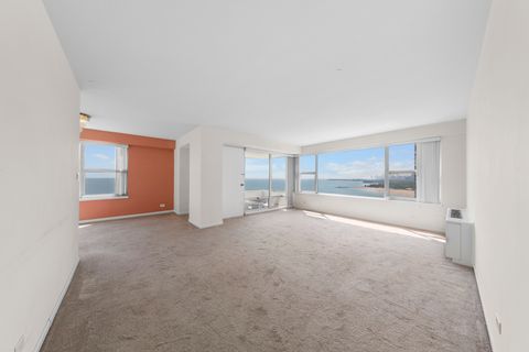 Tiny photo for 6157 N Sheridan Road #19G, Chicago, IL 60660 (MLS # 12454702)