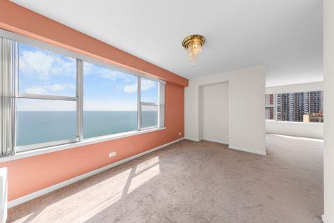 Tiny photo for 6157 N Sheridan Road #19G, Chicago, IL 60660 (MLS # 12454702)