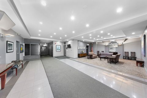 Tiny photo for 6157 N Sheridan Road #19G, Chicago, IL 60660 (MLS # 12454702)
