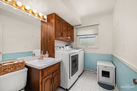 Tiny photo for 105 Wilson Place, Oswego, IL 60543 (MLS # 12594085)