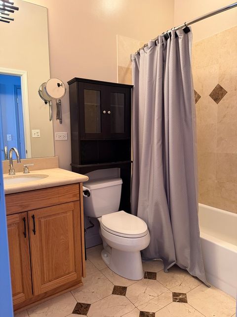 Tiny photo for 3446 W Bryn Mawr Avenue #3, Chicago, IL 60659 (MLS # 12559312)