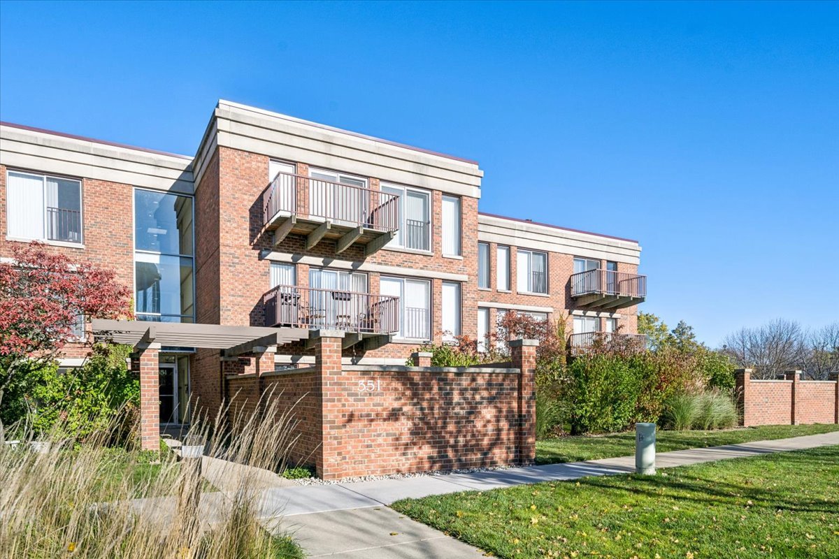 351 Kelburn Road 312