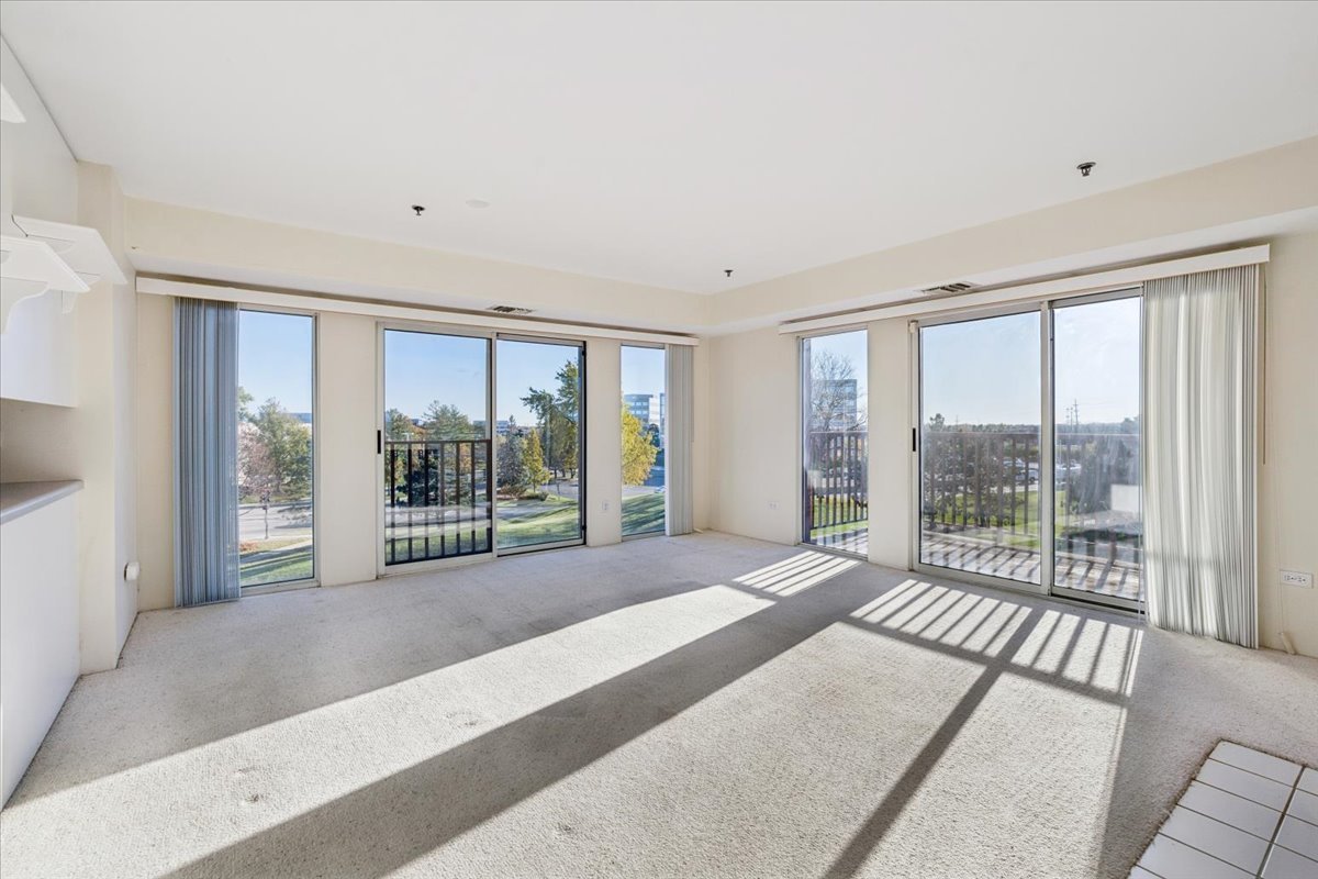 351 Kelburn Road 312