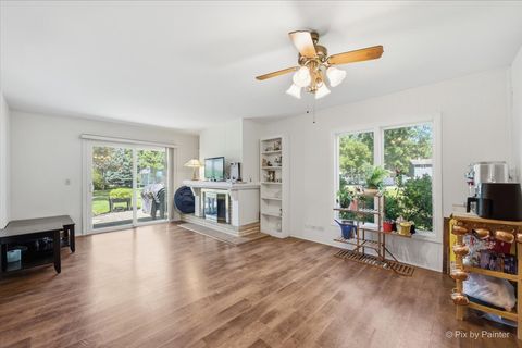 Tiny photo for 23W222 Westchester Court, Glen Ellyn, IL 60137 (MLS # 12682371)